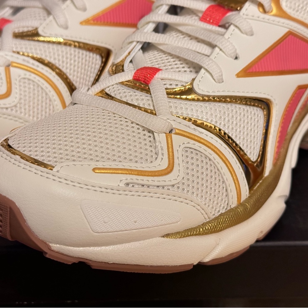 WOMEN'S REEBOK PREMIER ROAD PLUS VI RUNNING SHOES - Picture 11 of 16